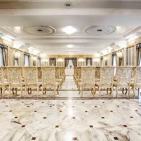 Hotel Grand Des Bains