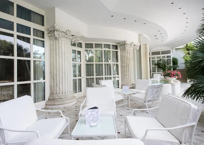 Grand Des Bains Hotel Riccione