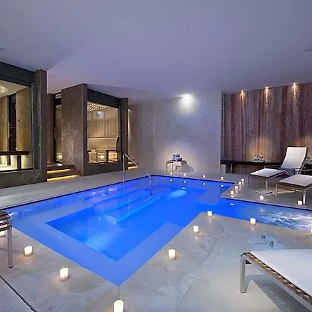 Hotel Grand Des Bains 5*