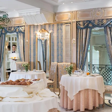 Grand Des Bains Ξενοδοχείο 5*