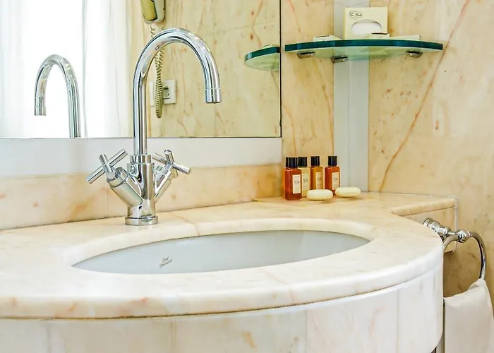 Grand Des Bains 5*